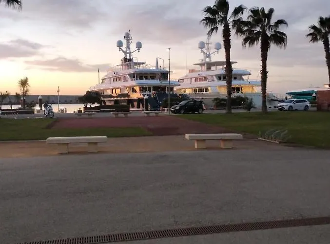Botel Mar Y Pepa